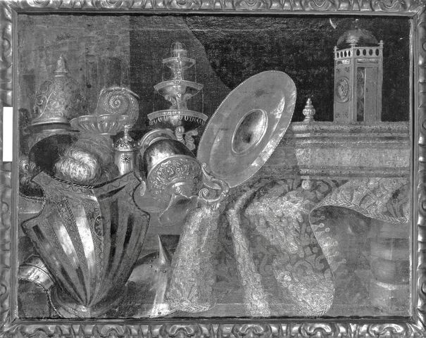 Sotheby's — Fieravino Francesco (il Maltese) - sec. XVII - Natura morta con tappeto, armature, oggetti metallici e orologio — insieme